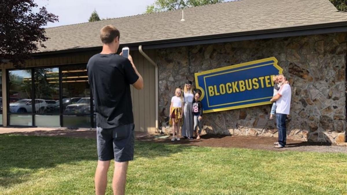 Blockbuster sigue vivo; conoce la última tienda en EEUU