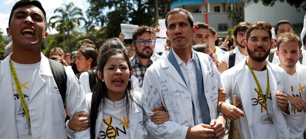 Trump llama por teléfono a Guaidó para manifestarle su “fuerte y completo apoyo”
