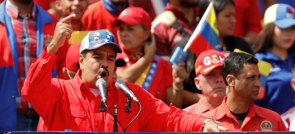 Llama Nicolás Maduro a elecciones parlamentarias en Venezuela (Video)