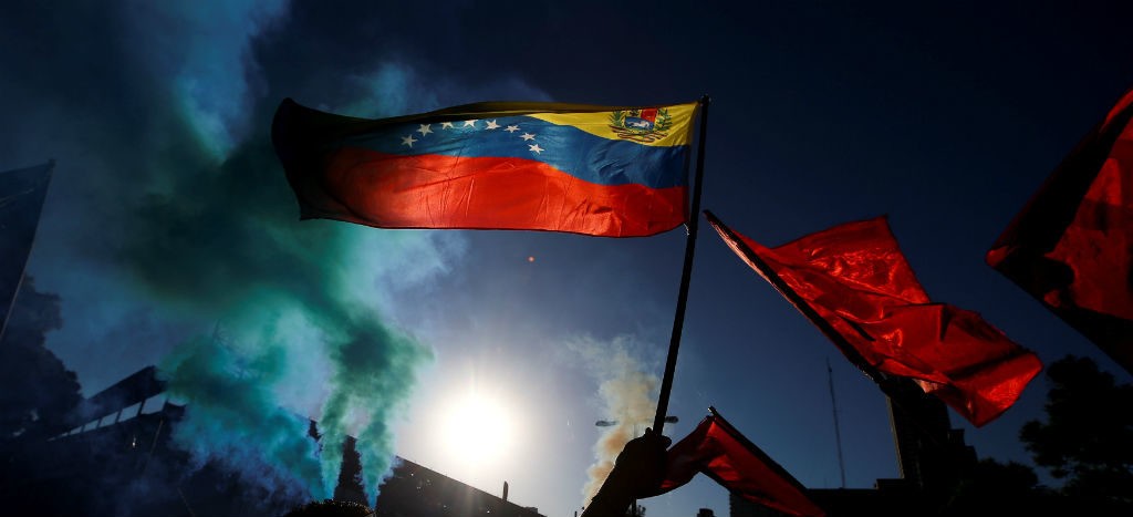 Más de 600 personalidades apoyan propuesta de Uruguay y México para el diálogo en Venezuela
