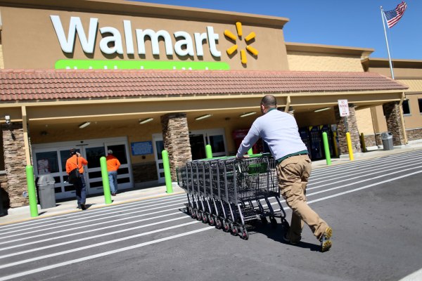 Walmart adquiere Aspectiva de Israel, que analiza UGC para recomendar productos a los compradores.