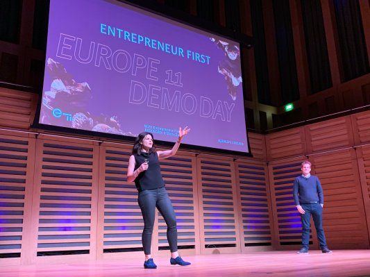 Conozca a las startups europeas que lanzaron en el 11º Demo Day de EF en Londres
