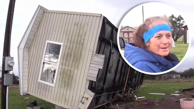 [TLMD - Dallas] Mujer se salva de milagro tras volcadura de vivienda