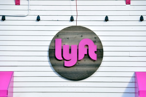 Lyft revela su S-1 y casi $ 1 B en 2018 pérdidas