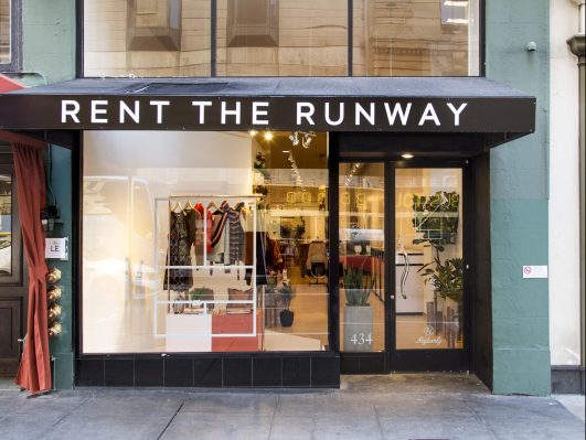 Rent the Runway llega a una valoración de $ 1 mil millones