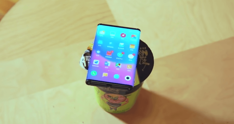 Xiaomi se burla de otro vistazo a su teléfono plegable.