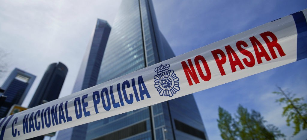 Por falsa amenaza de bomba, desalojan rascacielos en Madrid