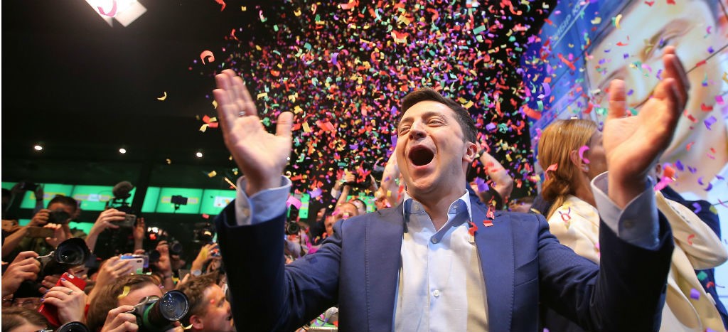 Comediante Zelenskiy gana segunda vuelta presidencial de Ucrania