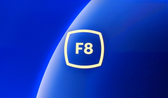 Facebook toma su Portal internacional, agrega WhatsApp, soporte de Facebook Live