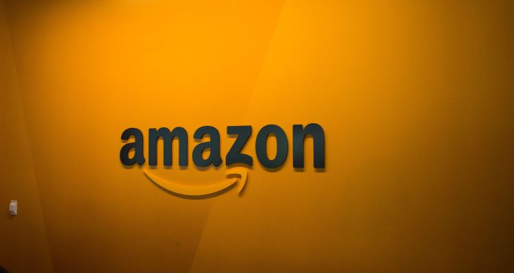 Amazon al parecer está preparando su respuesta de Alexa a Powerpods