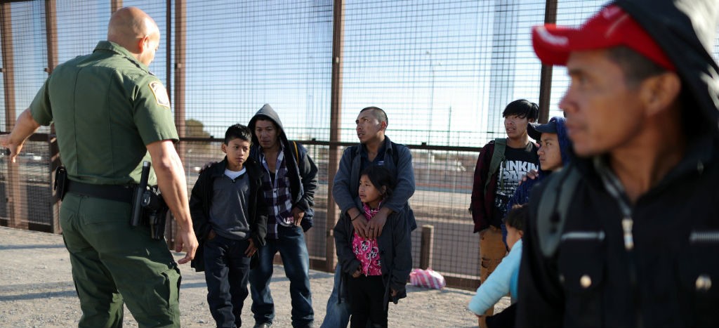 Ordena gobierno de Estados Unidos aumentar regreso de migrantes a México