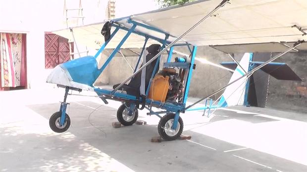 [TLMD - LV] Vendedor construye un avión por $600