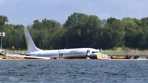 [TLMD - LV] Nuevo video del avión con pasajeros que cayó al agua en Florida