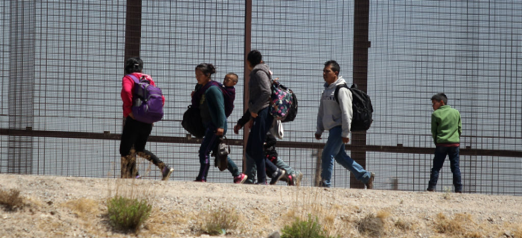 Trump propondrá cambiar criterios para ingreso de migrantes a EU