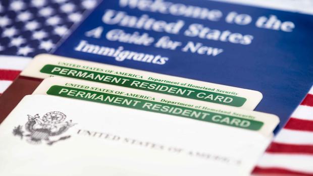 Los cambios para obtener una "green card", según el propio Trump