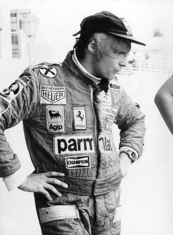 Fotografía de archivo realizada el 26 de abril de 1977 del expiloto Niki Lauda durante un entrenamiento en el circuito del Jarama, en Madrid.