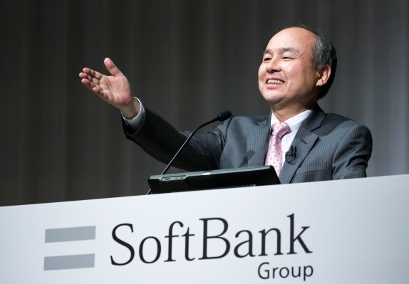 El genio salvaje de SoftBank financiando a los competidores.