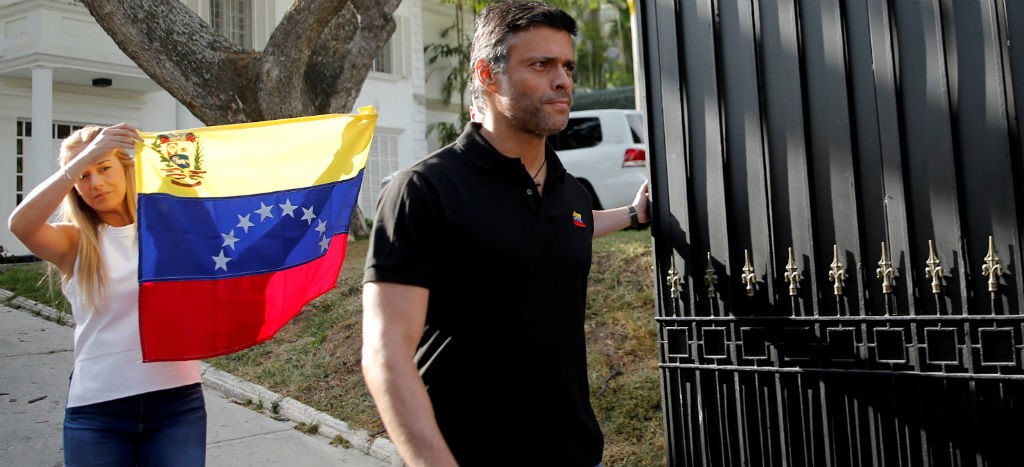 España se niega a entregar a Leopoldo López y exige “respetar la inviolabilidad” de su embajada
