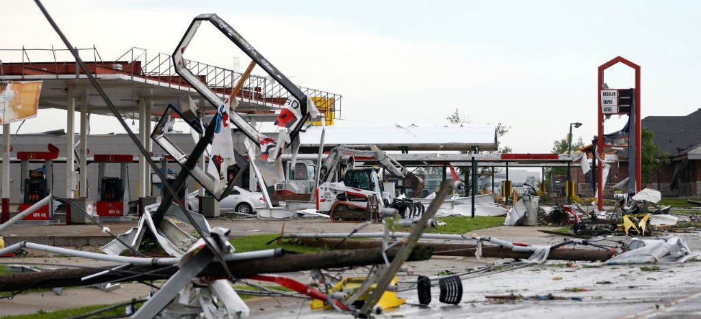Tornado en Missouri deja tres muertos, lesionados y daños materiales