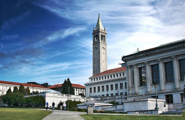 ¿Qué universidades públicas de los Estados Unidos gradúan a los fundadores más financiados?