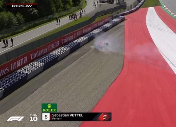 Vettel pudo evitar el muro