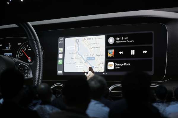 Apple actualiza CarPlay con nueva pantalla de inicio y sugerencias de Siri