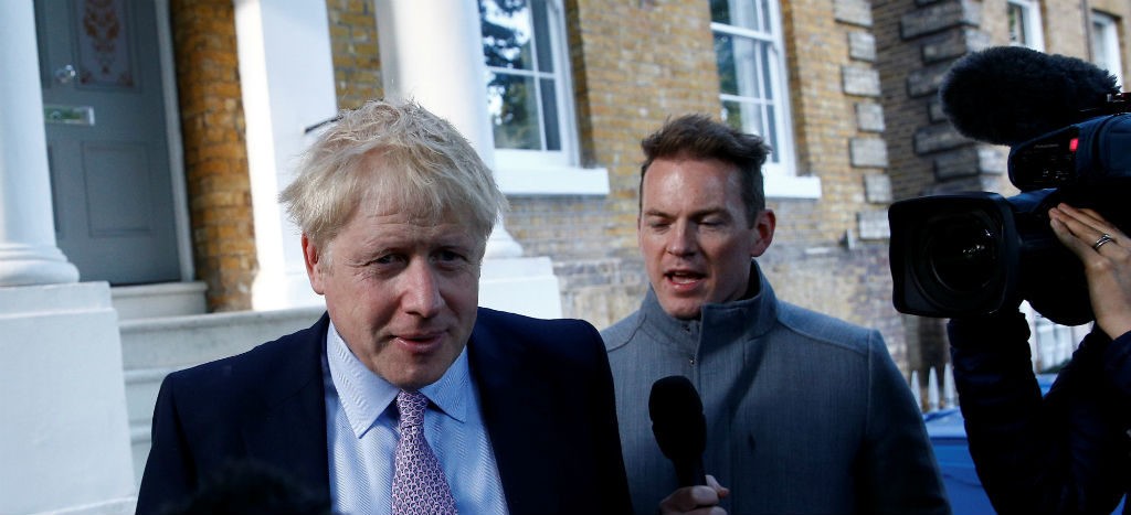 Boris Johnson avanza a quinta ronda electoral para suceder a Theresa May