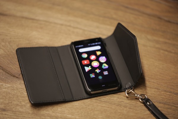 El pequeño teléfono de Palm está disponible desbloqueado a $ 350