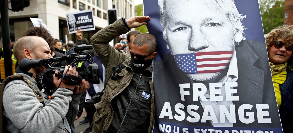 El fundador de WikiLeaks, Julian Assange, sufrió espionaje en Londres