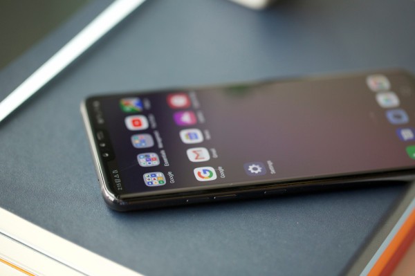 Las ventas de teléfonos inteligentes de LG cayeron otro 21%