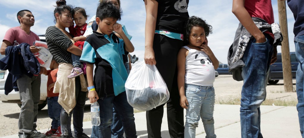 Más de 900 niños migrantes fueron separados de sus padres desde 2018, según ACLU