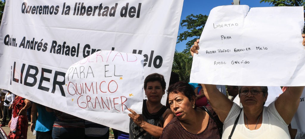 Penas por bloquear calles en Tabasco; niega gobierno que sea ley antimarchas