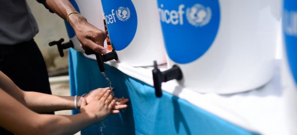 Venezuela y UNICEF firman acuerdo para mejor acceso al agua