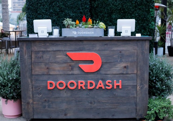 Startups semanales: DoorDash prueba Caviar