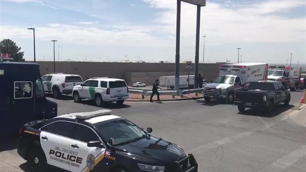 [TLMD - NATL] Fuerte presencia policial en centro comercial de El Paso por reportes de tiroteo