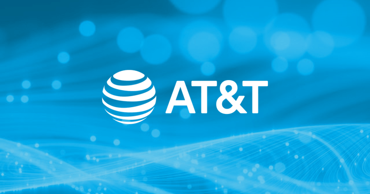El CEO de comunicaciones de AT&T, John Donovan, se jubilará en octubre