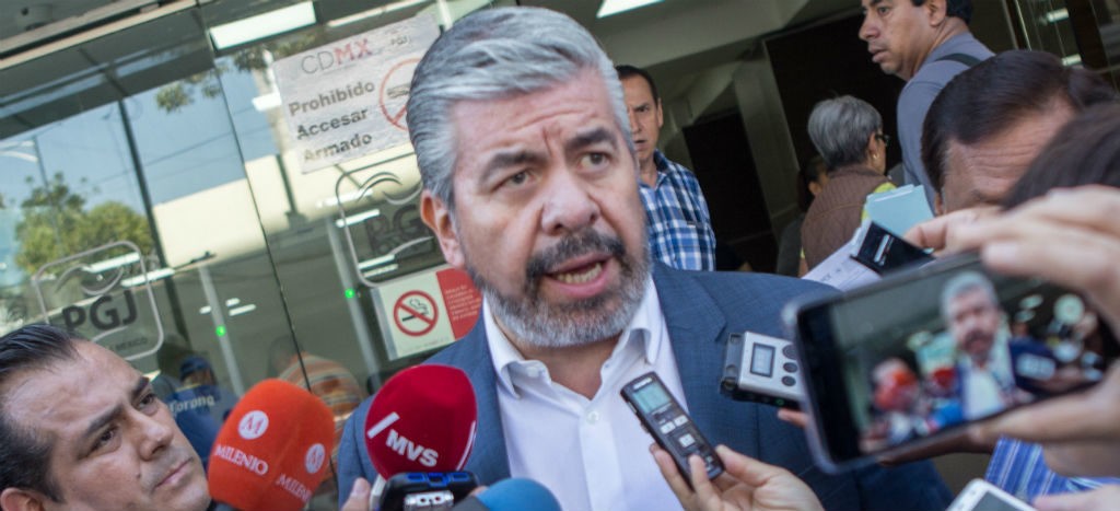 Ex presidente del PRD en la CDMX, Raúl Flores, renuncia al partido