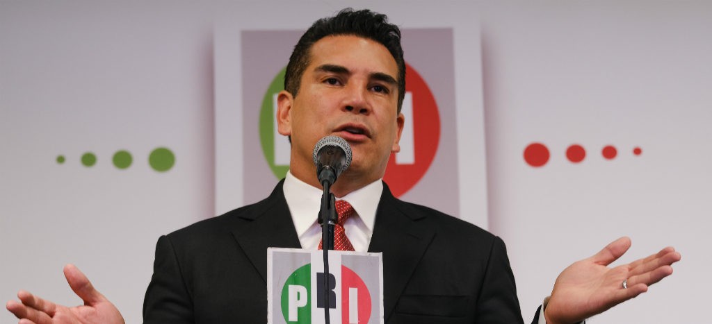 Moreno asume presidencia del PRI
