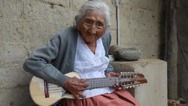 Mamá Julia, la boliviana de 118 años, está bajo observación en el hospital