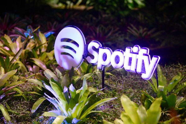 Spotify tiene como objetivo convertir a los fanáticos del podcast en creadores de podcast con la prueba "Crear podcast"