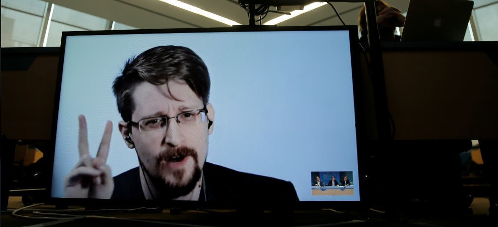 Edward Snowden espera obtener asilo en Francia