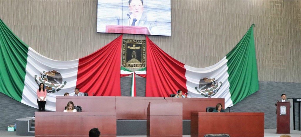 En pleno informe del fiscal de Morelos, denuncian diputados amenazas