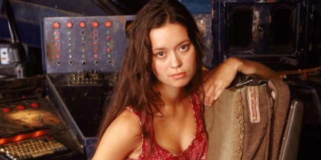 Firefly Star Summer Glau arrancó en avivamiento, pero "por supuesto" ella regresaría