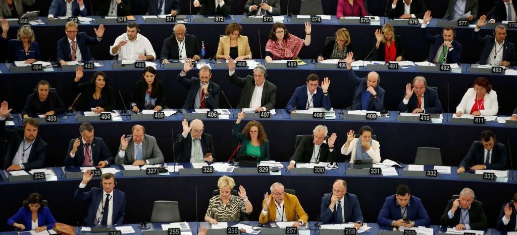 Parlamento Europeo rechaza Brexit sin salvaguarda para Irlanda