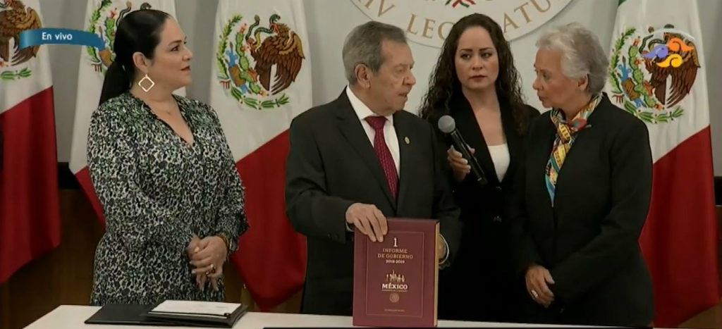 Sánchez Cordero entrega Primer Informe de Gobierno de AMLO