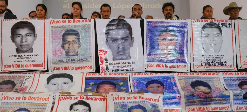 “Impartición de justicia en México huele a podrido”: Encinas; confirma libertad de 24 policías ligados al Caso Ayotzinapa