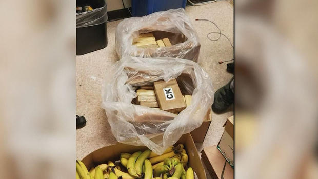 Encuentran $1 millón en cocaína en cajas de bananas