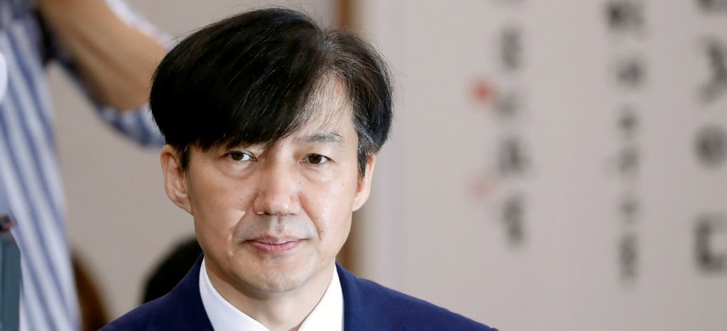 En medio de acusaciones de corrupción, renuncia el ministro de Justicia surcoreano