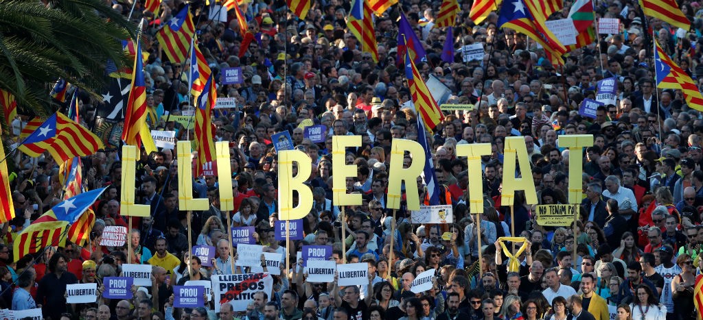 Cerca de 350 mil personas se manifestaron en rechazo al ‘procés’ en Barcelona