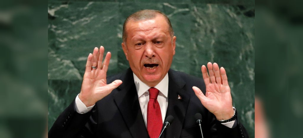 Erdogan amenaza a la UE con poner fin al pacto migratorio si critica su incursión en Siria